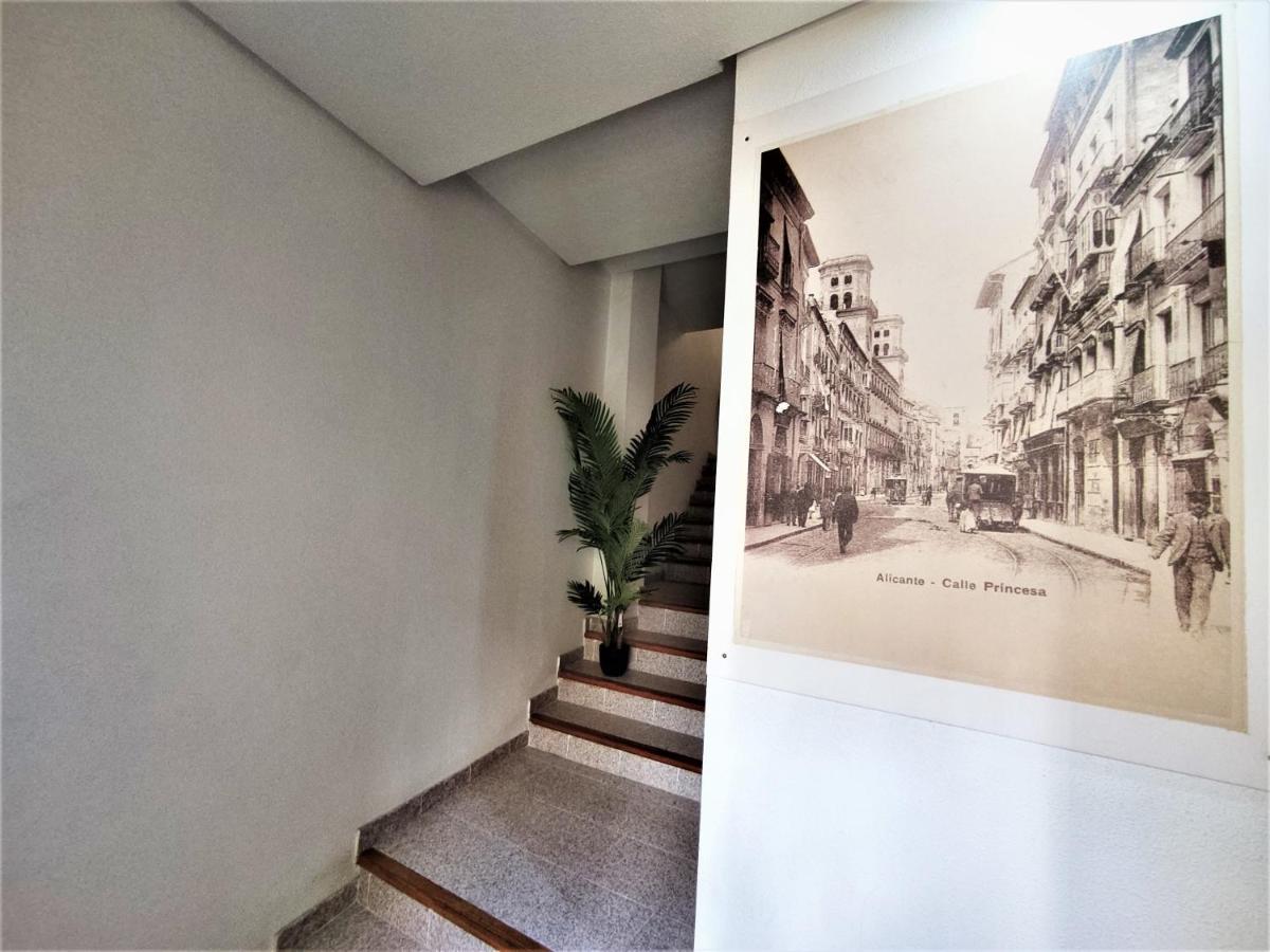 Casa Suni Alicante Centro Luaran gambar
