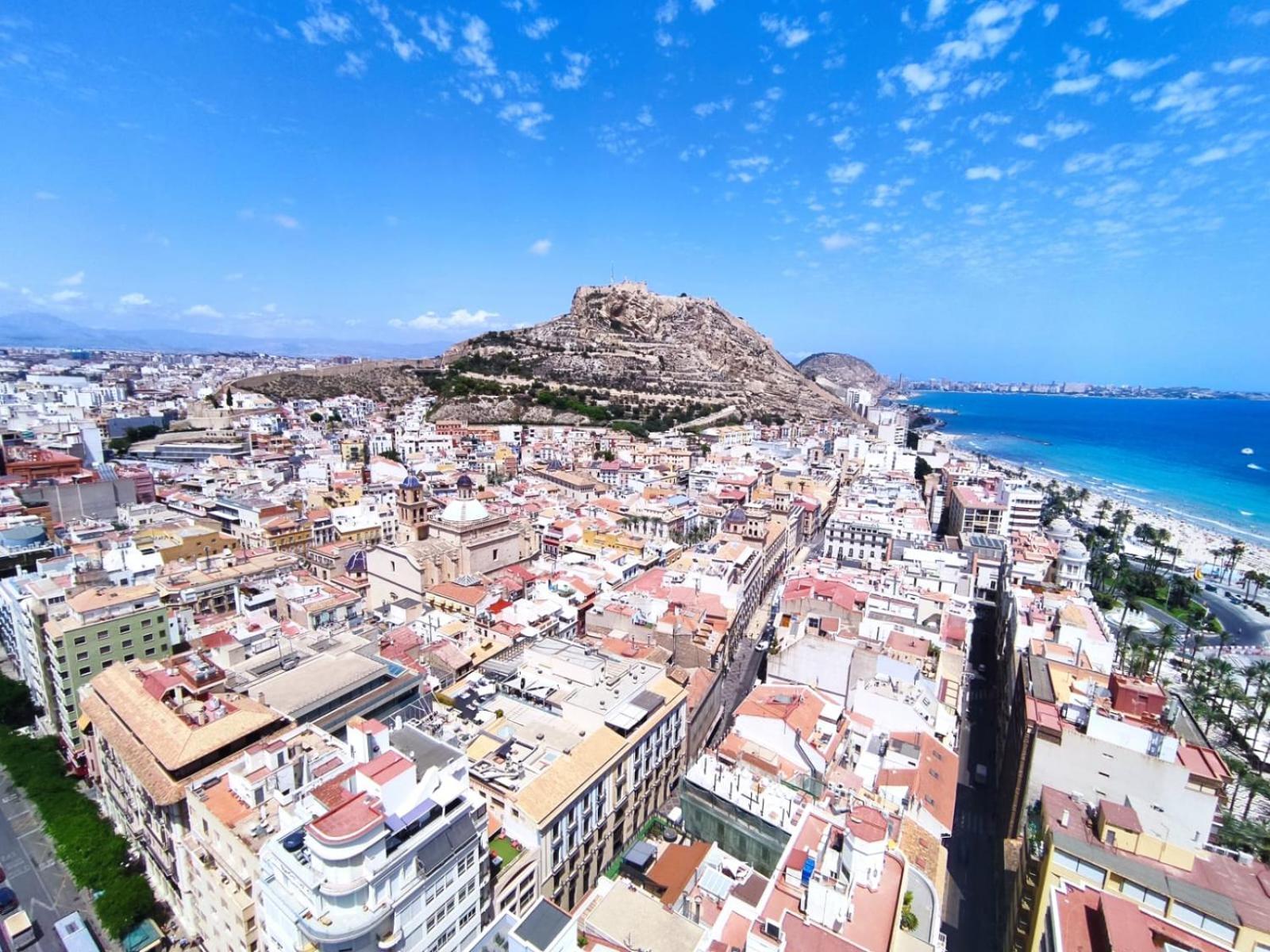Casa Suni Alicante Centro Luaran gambar